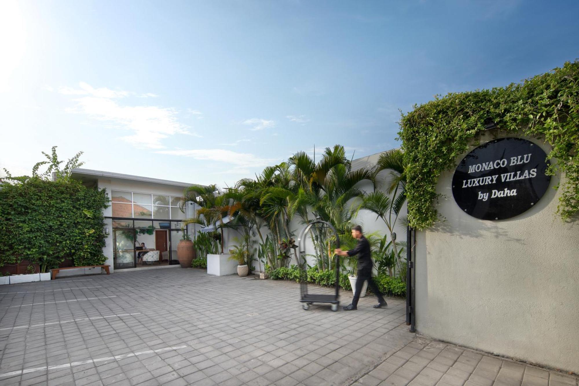 The Luxury Collection, Monaco Blu Villa Seminyak Dış mekan fotoğraf