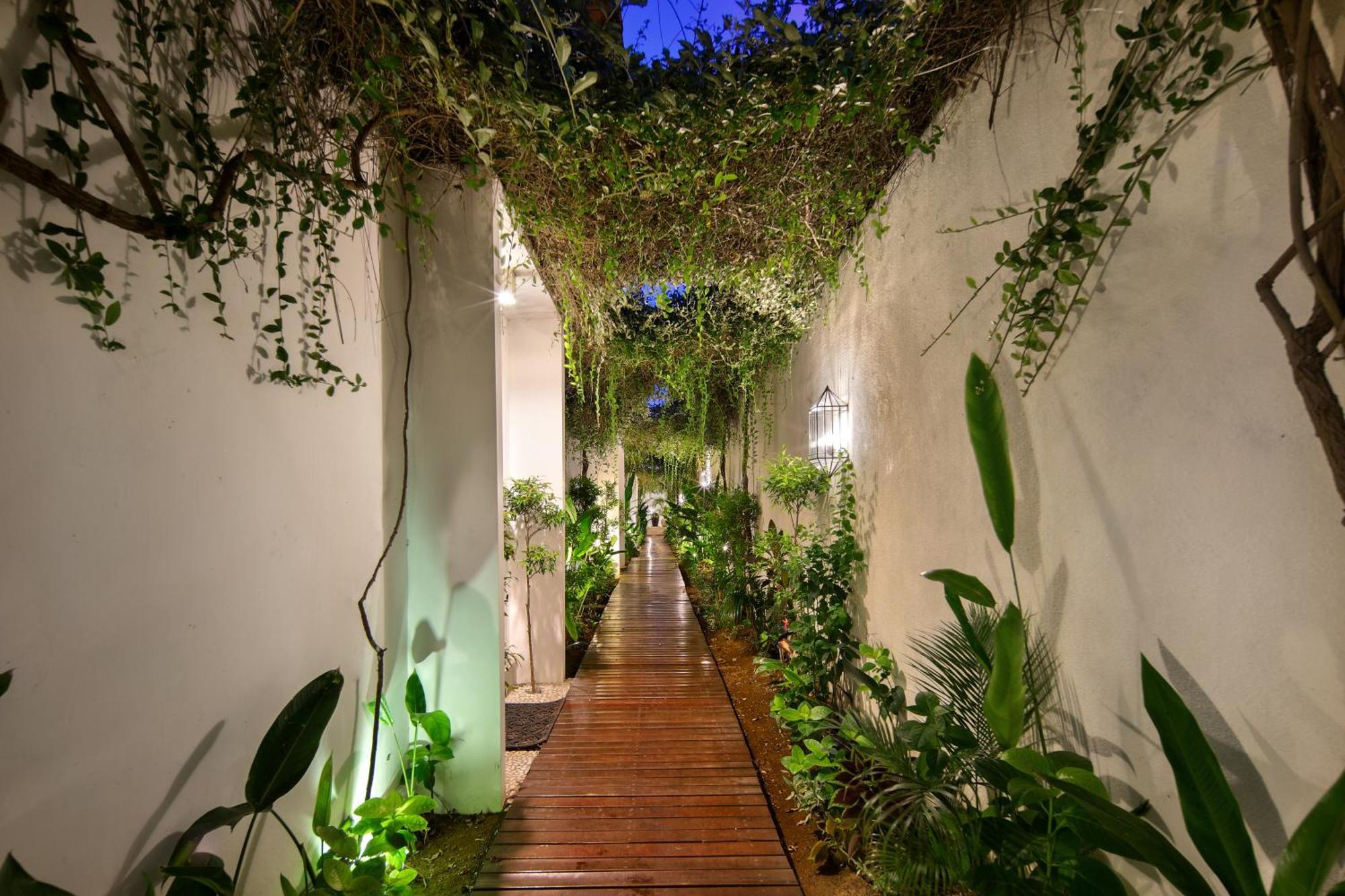 The Luxury Collection, Monaco Blu Villa Seminyak Dış mekan fotoğraf
